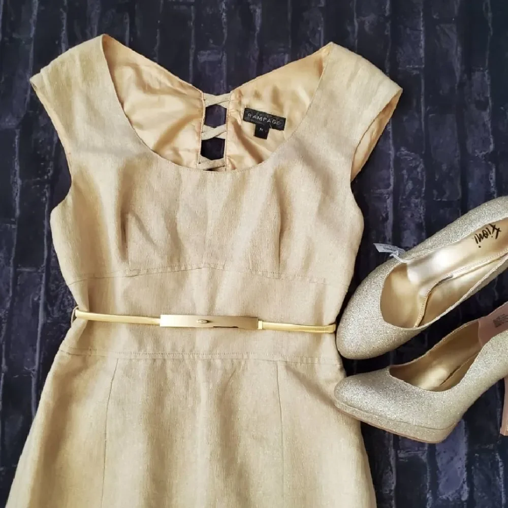 🔹️NWT Rampage Gold Shimmery Sleeveless Linen Blend Dress Medium
